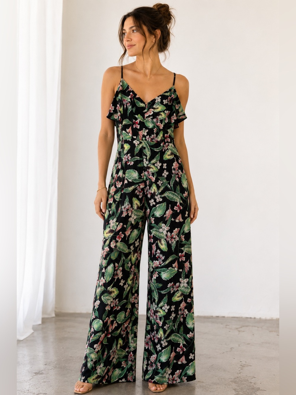Adelyn Rae Floral Wide Leg Jumpsuit Black Tropical Print Ruffle Medium